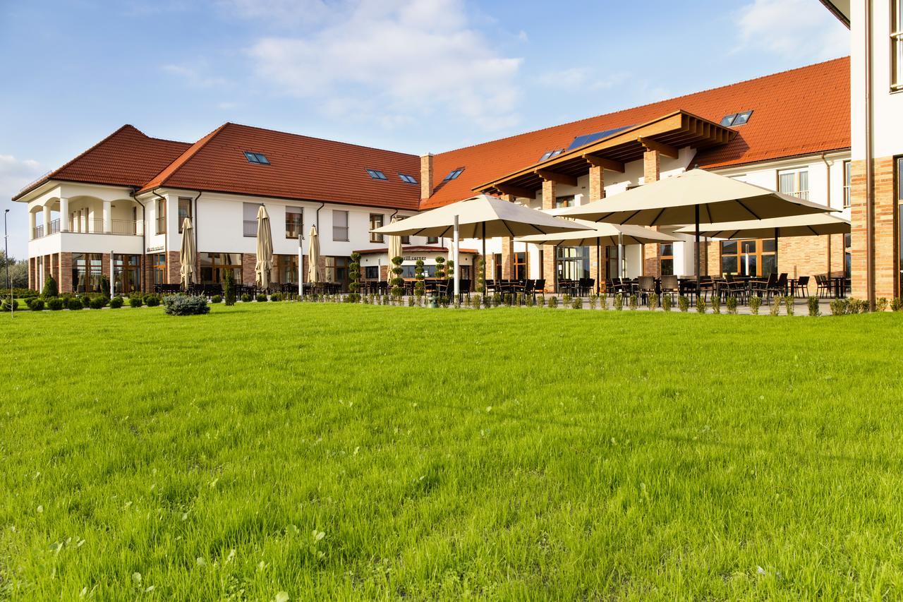 Family-Hotel Balastya Luaran gambar